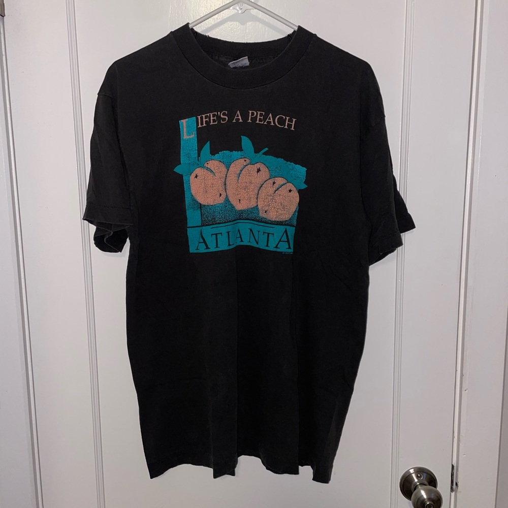 Vintage  Black Graphic T-Shirt